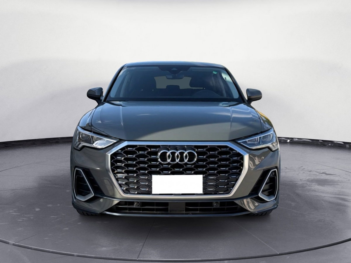 Audi Q3 Sportback 35 TDI quattro S tronic S line edition (5)