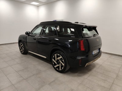 MINI Mini Countryman E Favoured (9)