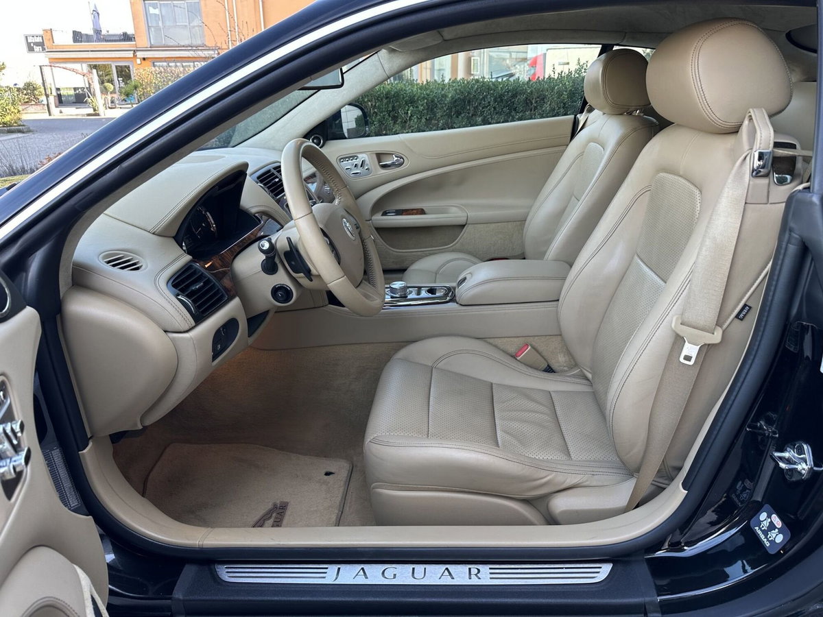 Jaguar XK 5.0 V8 Portfolio Coupé (10)