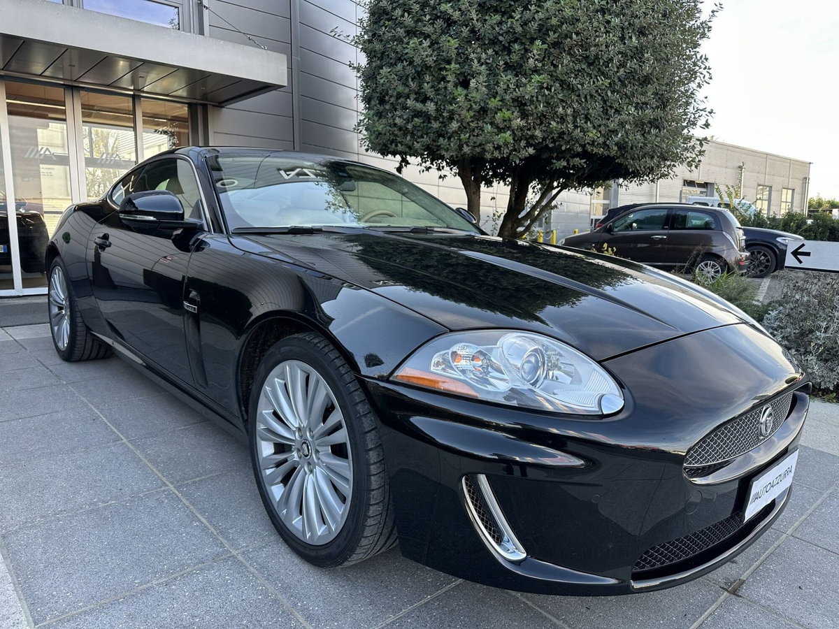 Jaguar XK 5.0 V8 Portfolio Coupé (3)