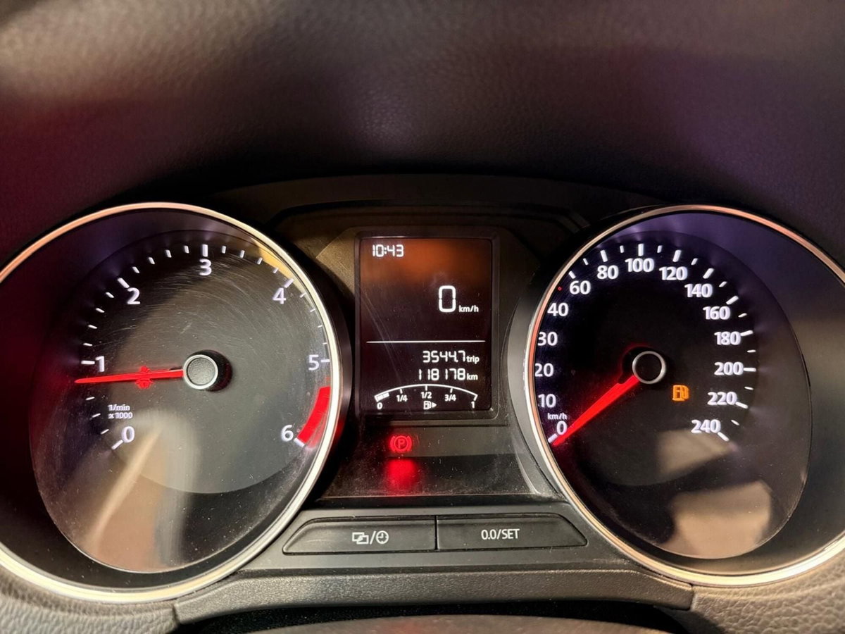 Volkswagen Polo 1.4 TDI 5p. Comfortline (16)