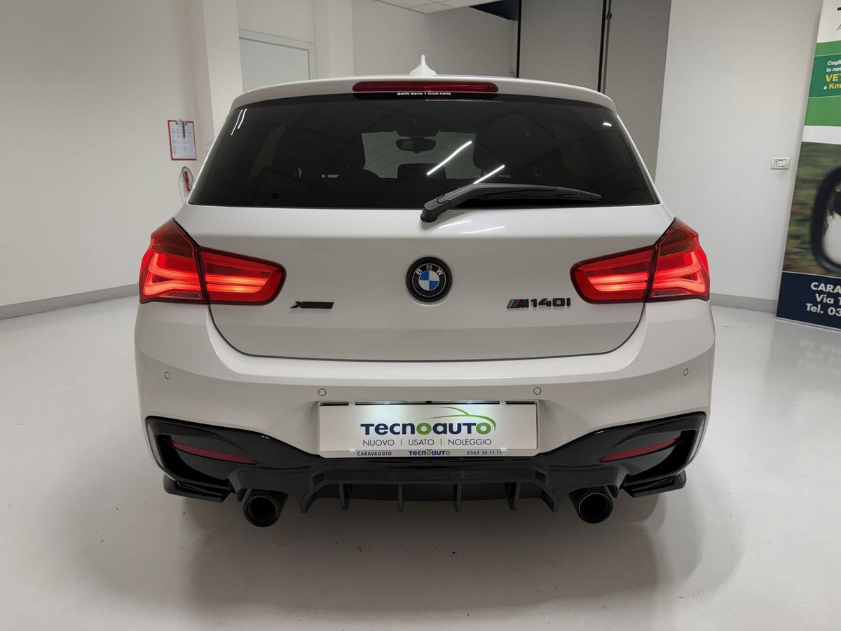 BMW Serie 1 5p. M140i xDrive 5p. (14)