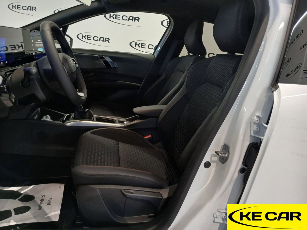 Renault Clio 1.2 tce Techno 115cv (15)