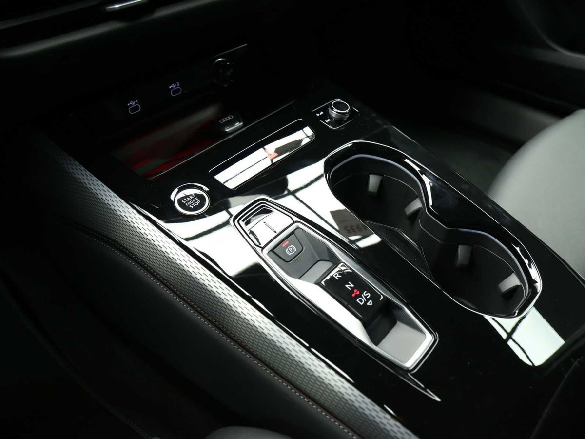Audi A5 Avant 2.0 tfsi S line edition quattro 204cv s-tronic (11)