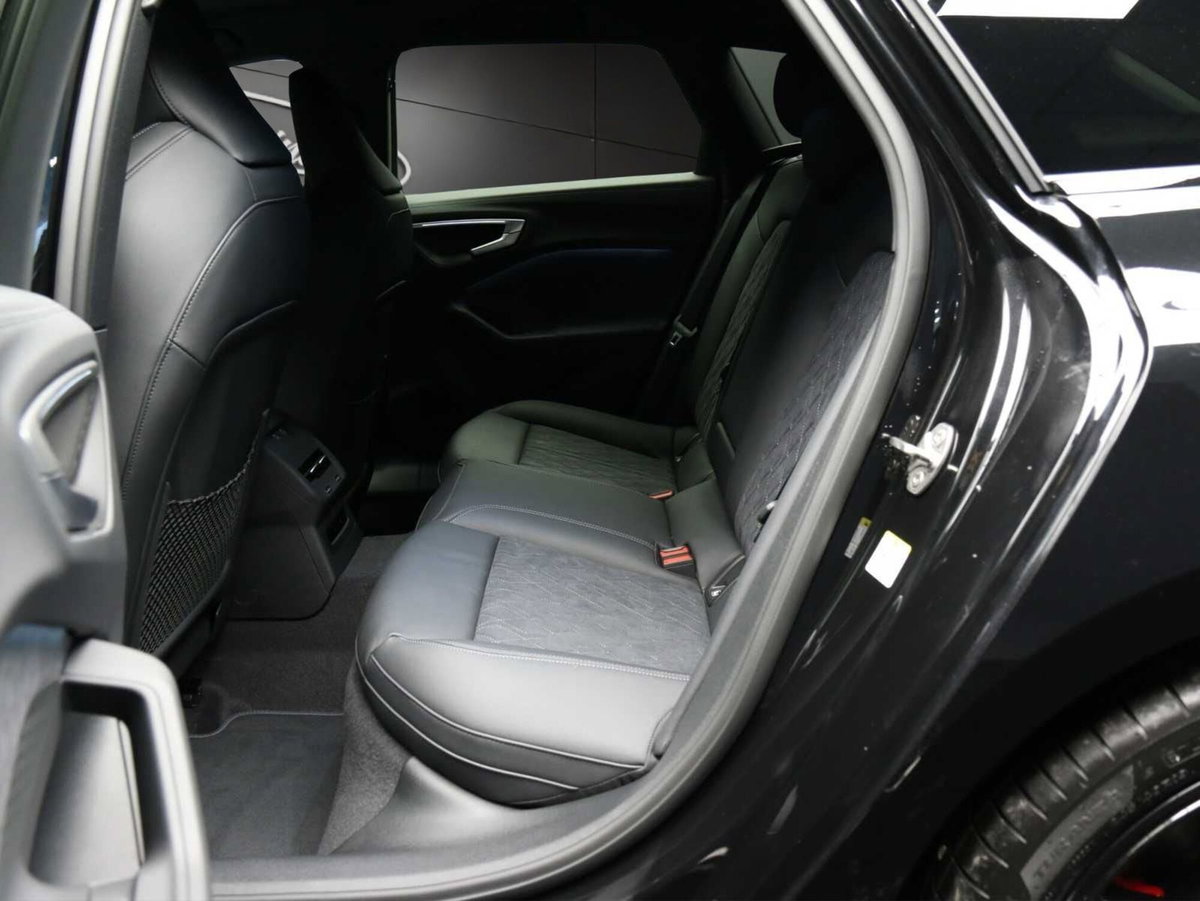 Audi A5 Avant 2.0 tfsi S line edition quattro 204cv s-tronic (16)