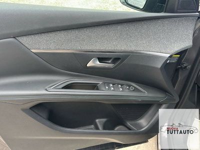 Peugeot 3008 BlueHDi 130 S&S EAT8 Allure Pack (18)