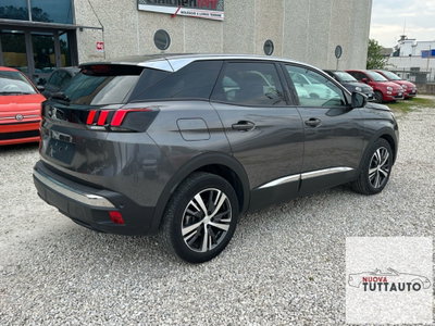 Peugeot 3008 BlueHDi 130 S&S EAT8 Allure Pack (6)