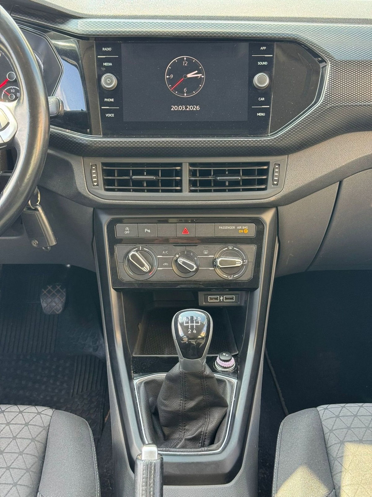 Volkswagen T-Cross 1.6 TDI SCR Style BMT (13)