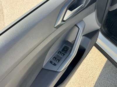 Volkswagen T-Cross 1.6 TDI SCR Style BMT (4)