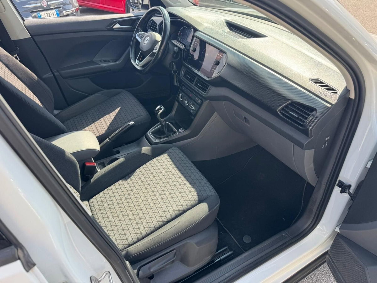 Volkswagen T-Cross 1.6 TDI SCR Style BMT (9)
