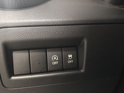 Suzuki Ignis 1.2h Top 2wd (10)