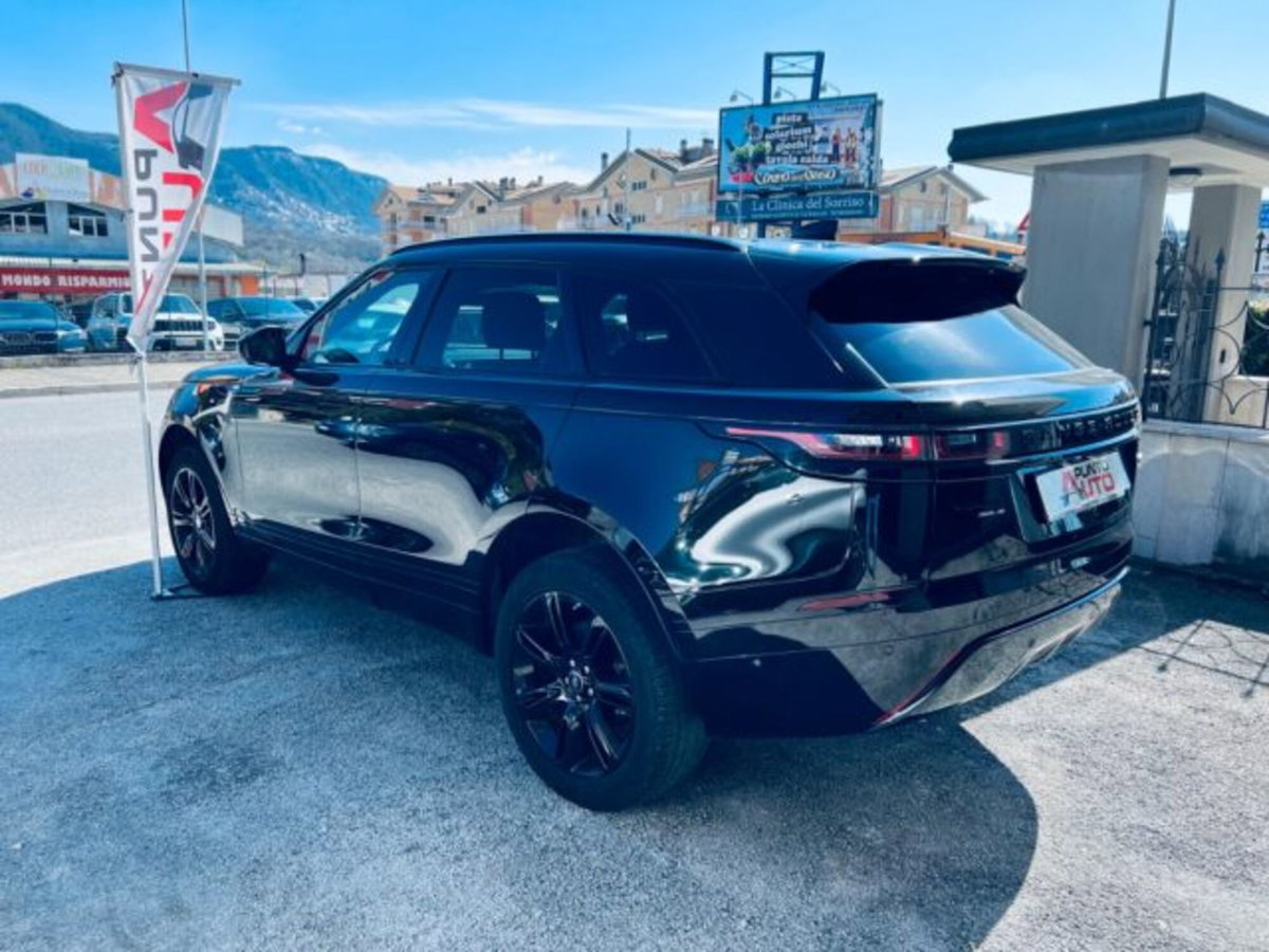 Land Rover Range Rover Velar 2.0D I4 240 CV R-Dynamic (16)