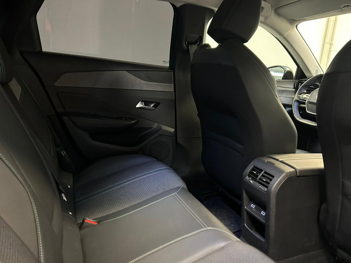 Peugeot 308 SW PureTech Turbo 130 S&S EAT8 Allure Pack (20)