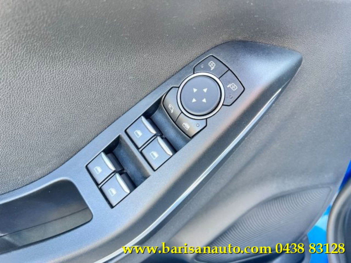 Ford Puma 1.0 EcoBoost Hybrid 125 CV S&S aut. Titanium X (10)
