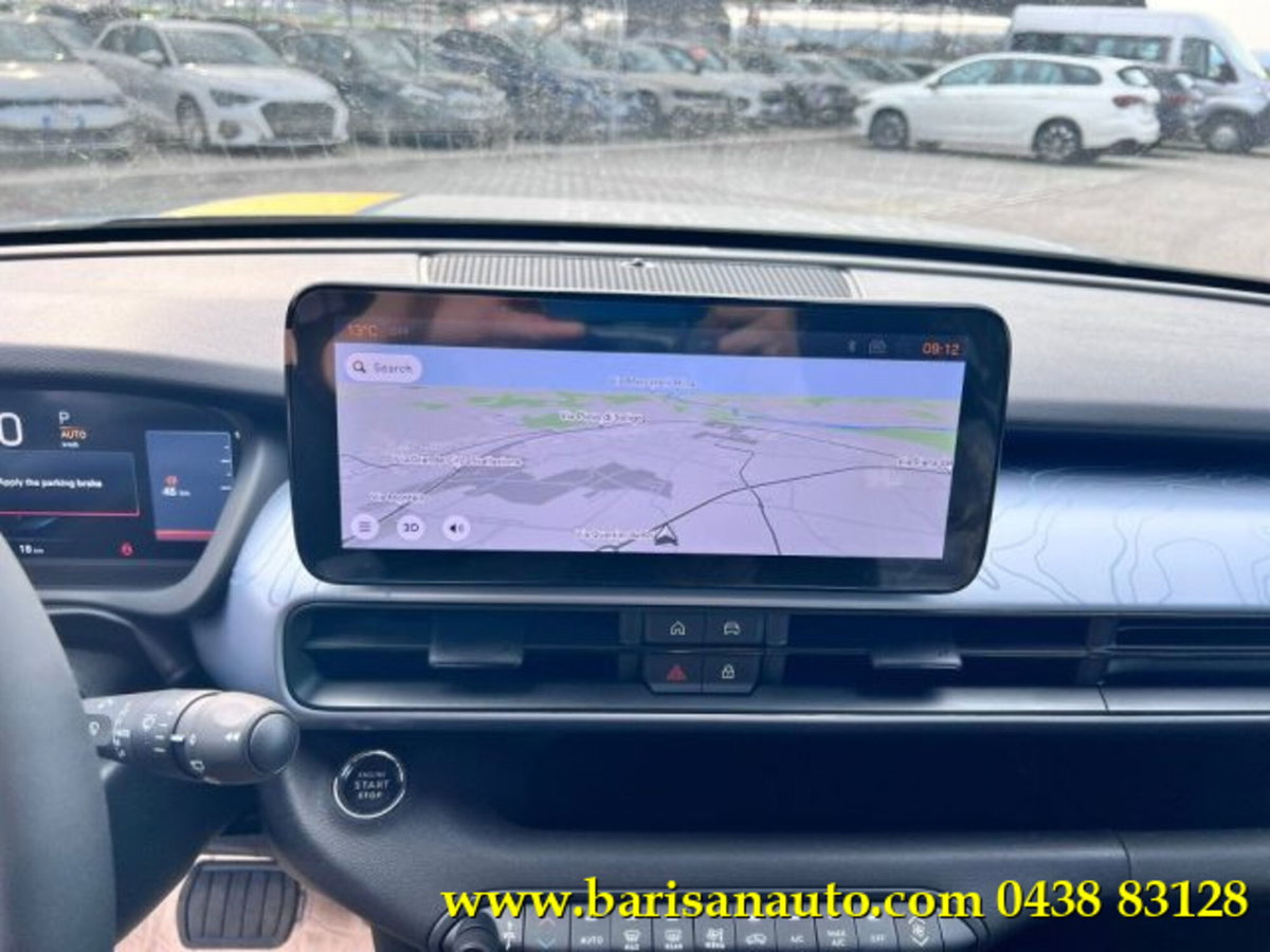 Jeep Avenger 1.2 turbo e-hybrid mhev The North Face 4xe 145cv edct6 (19)
