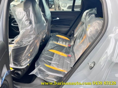 Jeep Avenger 1.2 turbo e-hybrid mhev The North Face 4xe 145cv edct6 (7)