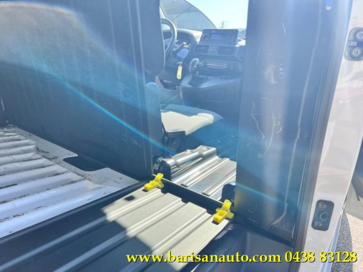 Opel Combo Furgone Cargo 1.6 Diesel 100CV S&S PC 1000kg (15)