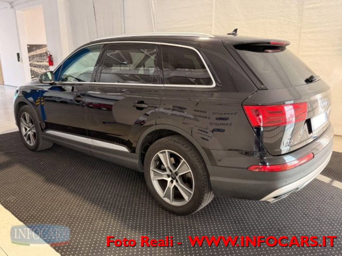 Audi Q7 3.0 TDI 218 CV ultra quattro tiptronic (2)