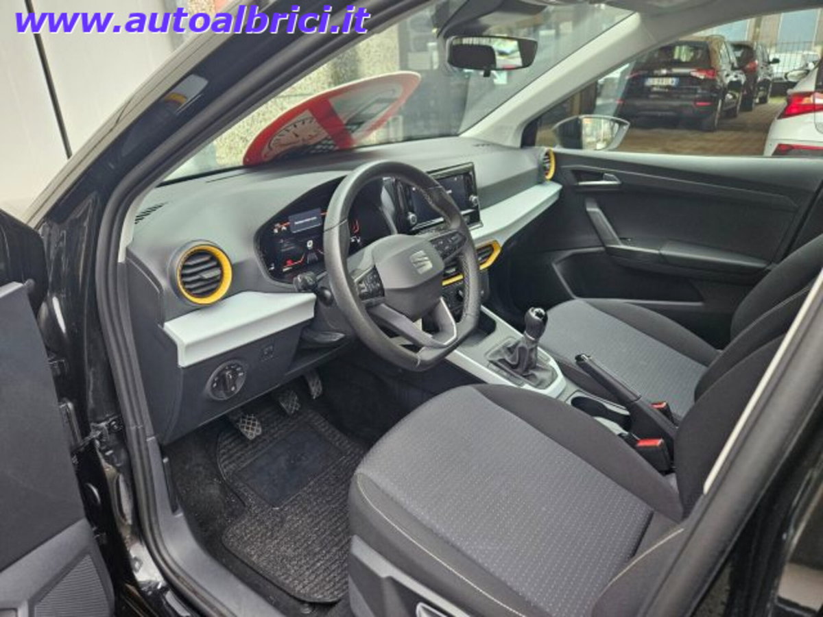 SEAT Arona 1.0 ecotsi Style 95cv (14)