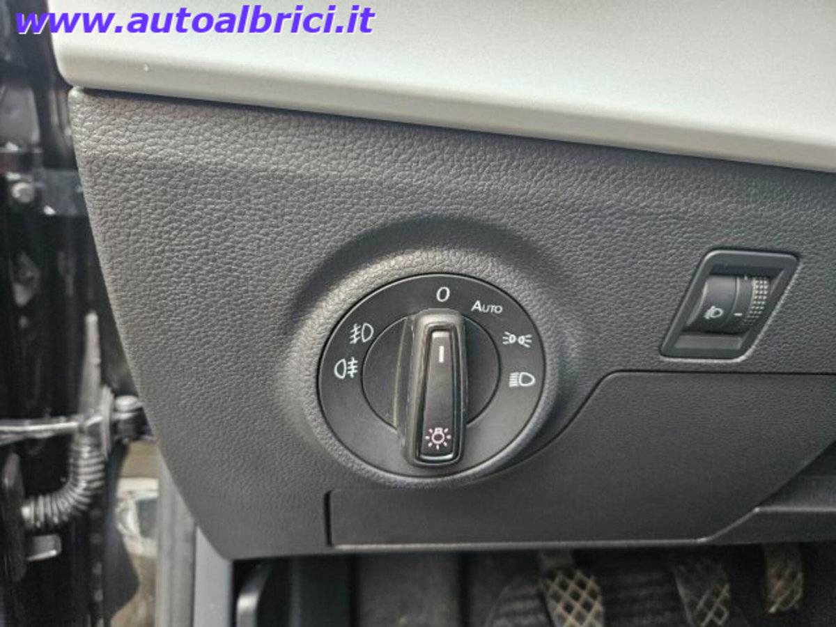 SEAT Arona 1.0 ecotsi Style 95cv (20)
