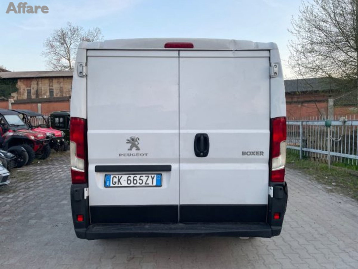 Peugeot Boxer Furgone 330 2.2 BlueHDi 120 S&S PM-TN Furgone (3)