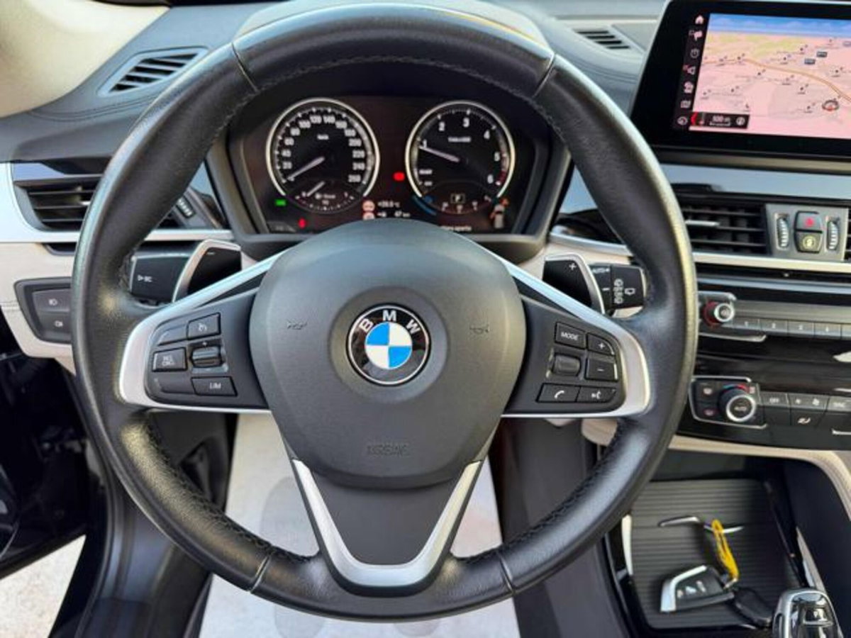 BMW X1 sDrive18d xLine Plus (12)