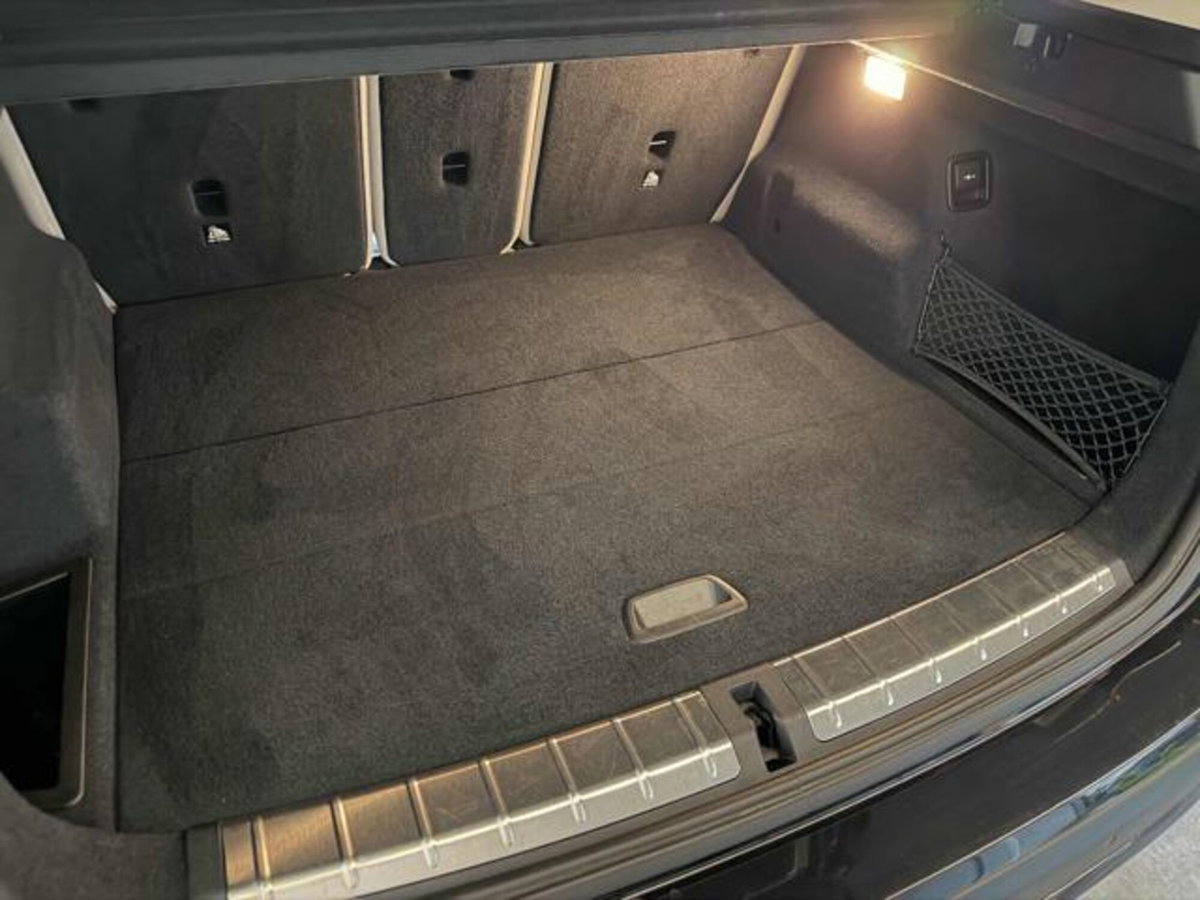 BMW X1 sDrive18d xLine Plus (7)