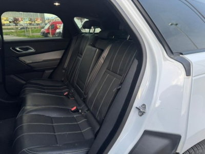 Land Rover Range Rover Velar 2.0D I4 180 CV R-Dynamic (11)