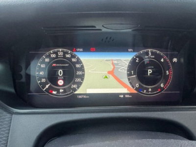 Land Rover Range Rover Velar 2.0D I4 180 CV R-Dynamic (2)