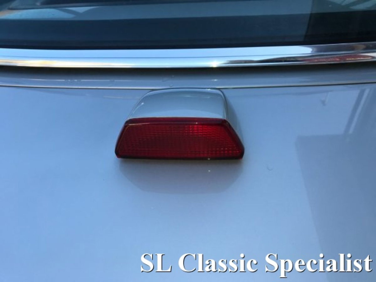Mercedes-Benz SL 63 AMG Roadster V8 (15)