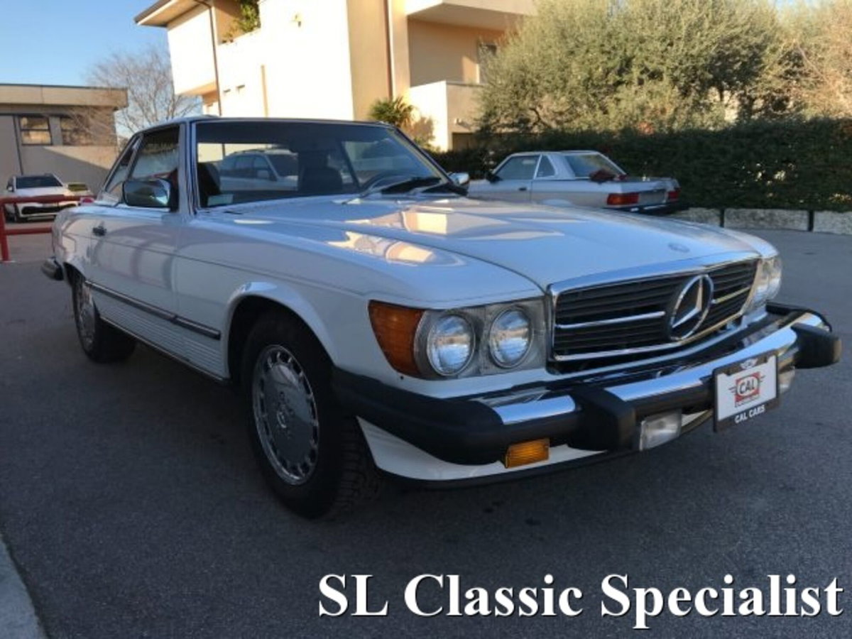 Mercedes-Benz SL 63 AMG Roadster V8 (6)