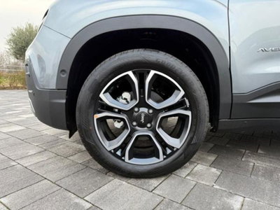 Jeep Avenger 1.2 turbo Summit fwd 100cv (5)