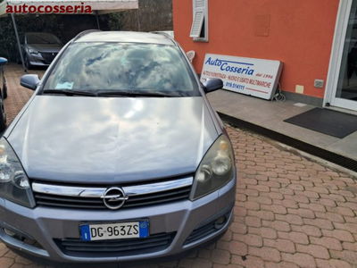 Opel Astra Station Wagon 1.7 CDTI 101CV Station Wagon Cosmo usata