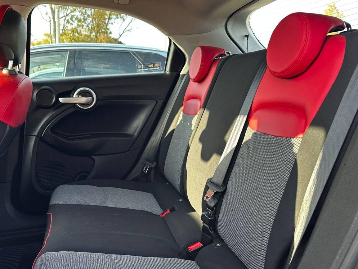 Fiat 500X 1.6 MultiJet 120 CV Lounge (8)