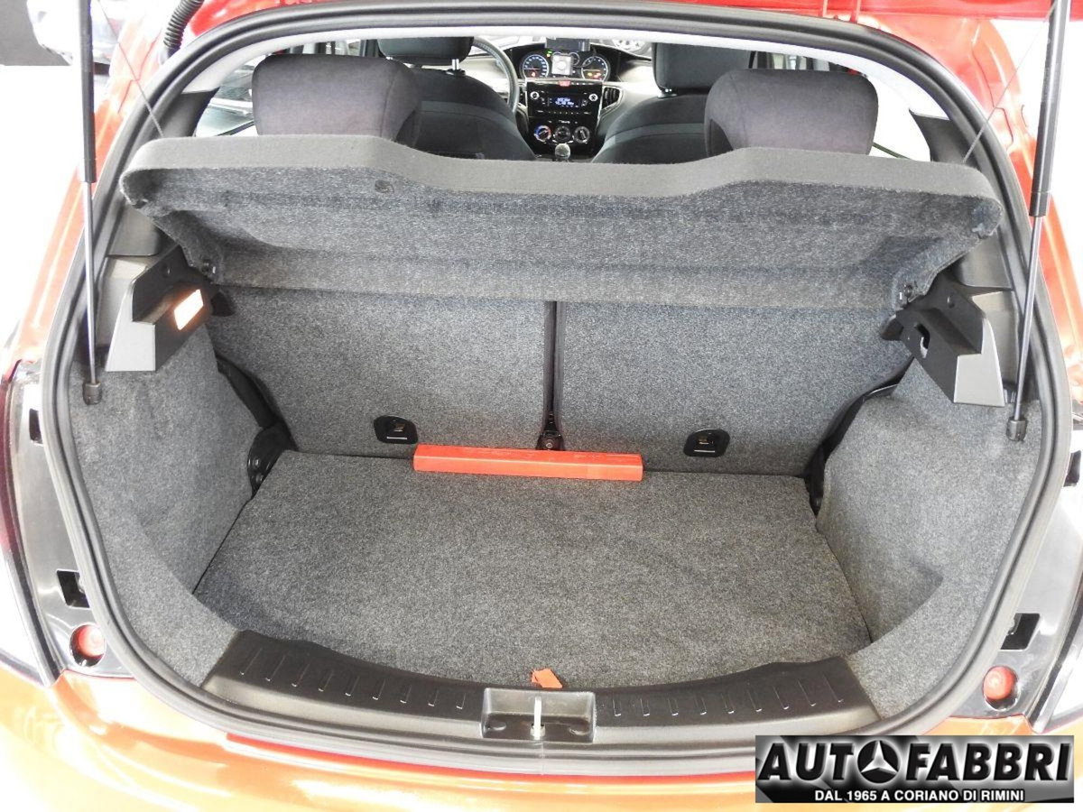 Lancia Ypsilon 0.9 TwinAir 85 CV 5 porte Metano Ecochic Gold (15)