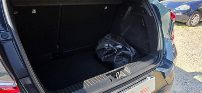 Renault Captur TCe 100 CV GPL FAP Zen (15)