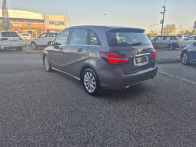 Mercedes-Benz Classe B 180 d Automatic Premium (4)