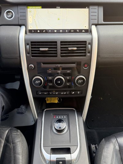 Land Rover Discovery Sport 2.0 TD4 180 CV HSE (14)