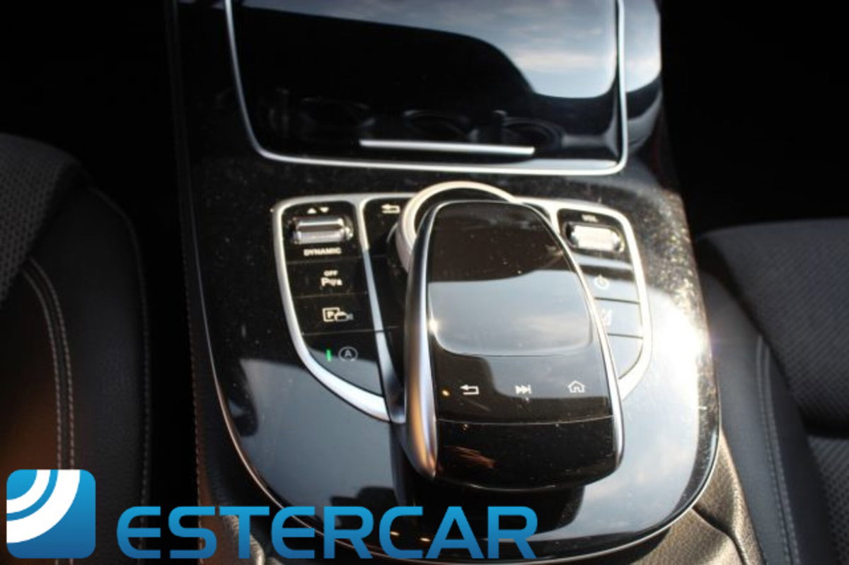 Mercedes-Benz Classe E Station Wagon 220 d 4Matic Auto AMG Line (11)
