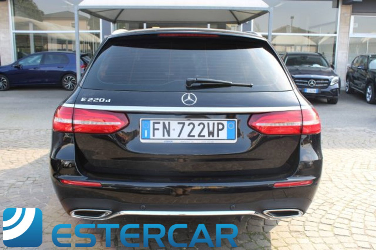 Mercedes-Benz Classe E Station Wagon 220 d 4Matic Auto AMG Line (13)