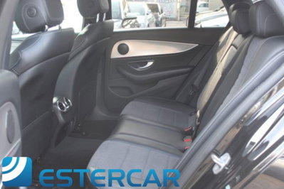Mercedes-Benz Classe E Station Wagon 220 d 4Matic Auto AMG Line (17)
