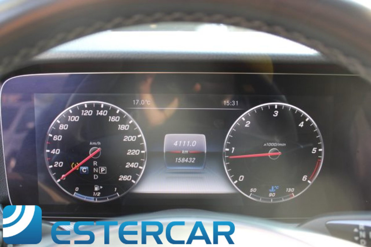 Mercedes-Benz Classe E Station Wagon 220 d 4Matic Auto AMG Line (18)