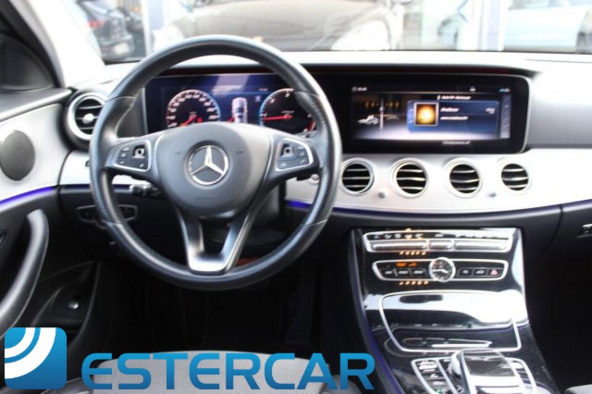 Mercedes-Benz Classe E Station Wagon 220 d 4Matic Auto AMG Line (8)
