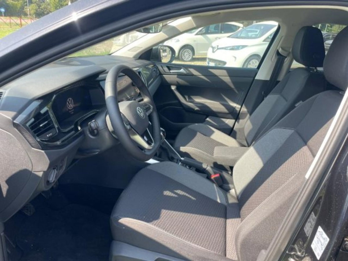 Volkswagen Taigo 1.0 tsi Edition 115cv dsg (8)