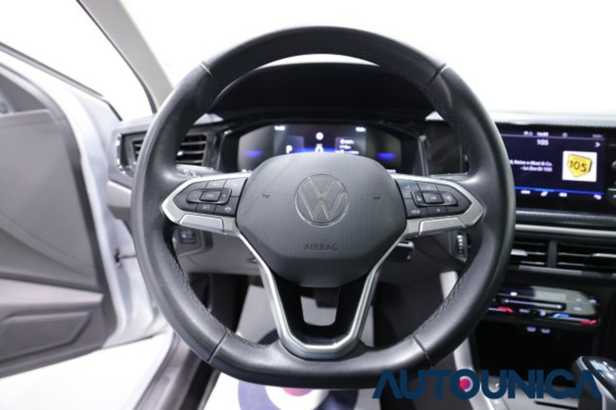 Volkswagen Polo 1.0 tsi Life 95cv dsg (7)