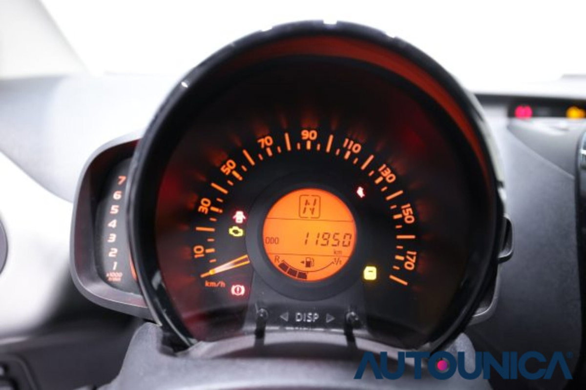 Peugeot 108 68 ETG 5 porte Allure (8)