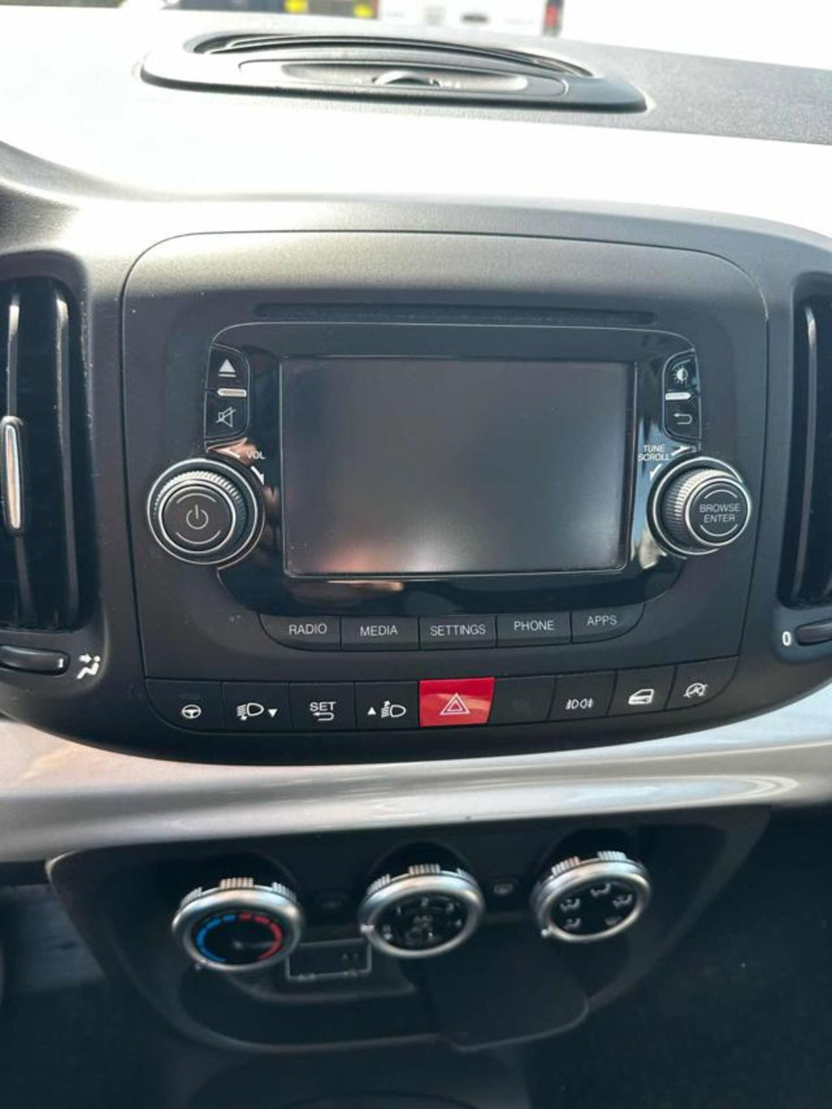 Fiat 500L 1.3 Multijet 95 CV Dualogic Lounge (18)