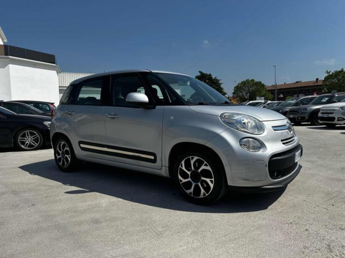 Fiat 500L 1.3 Multijet 95 CV Dualogic Lounge (3)