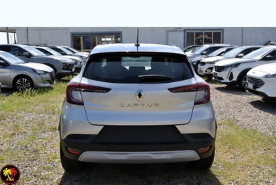 Renault Captur TCe 90 CV Zen (17)