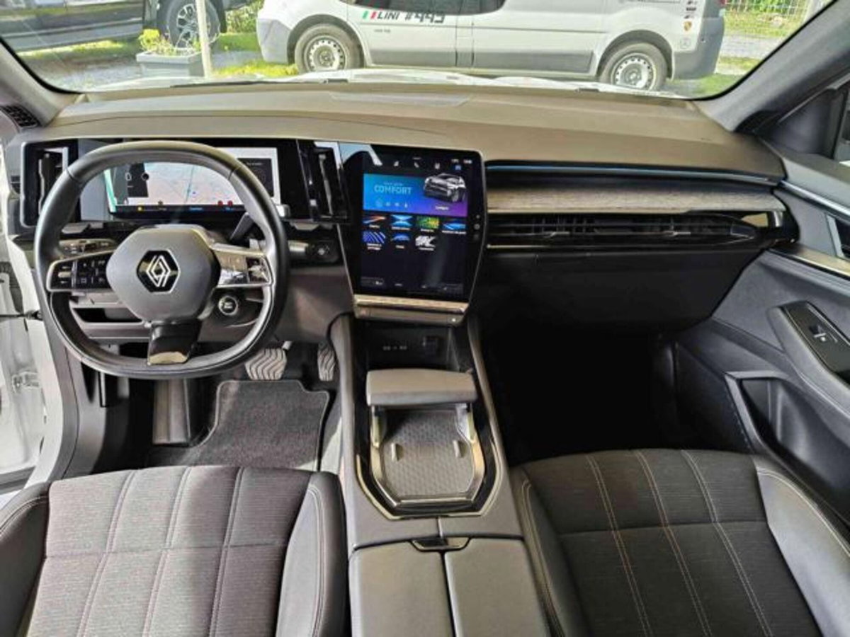 Renault Austral 1.2 full hybrid Techno 200cv auto (7)